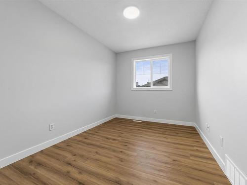 Edmonton, AB - Indoor Photo Showing Other Room