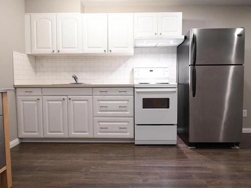 13512 112 Street, Edmonton, AB - Indoor Photo Showing Kitchen