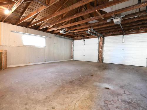 13512 112 Street, Edmonton, AB - Indoor Photo Showing Garage