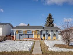 1588 KNOTTWOOD Road N  Edmonton, AB T6K 2K1