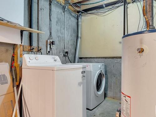 904 Erin Place, Edmonton, AB - Indoor Photo Showing Laundry Room