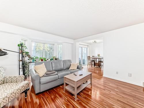 11 2911 36 Street, Edmonton, AB - Indoor Photo Showing Living Room