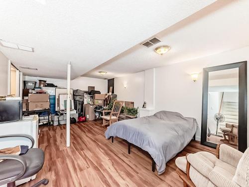 11 2911 36 Street, Edmonton, AB - Indoor Photo Showing Bedroom