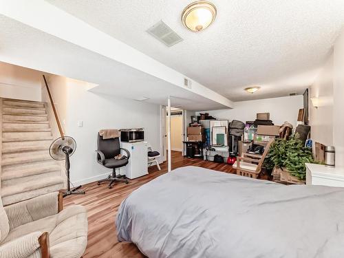 11 2911 36 Street, Edmonton, AB - Indoor Photo Showing Bedroom