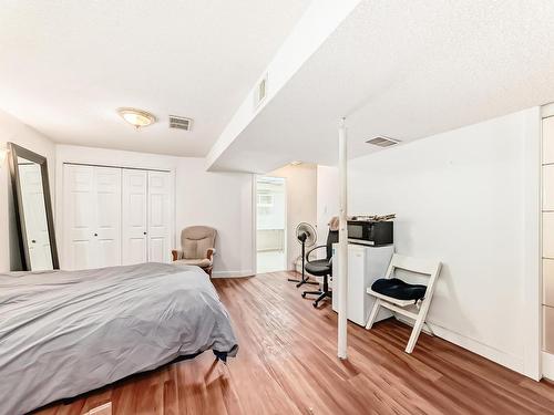 11 2911 36 Street, Edmonton, AB - Indoor Photo Showing Bedroom