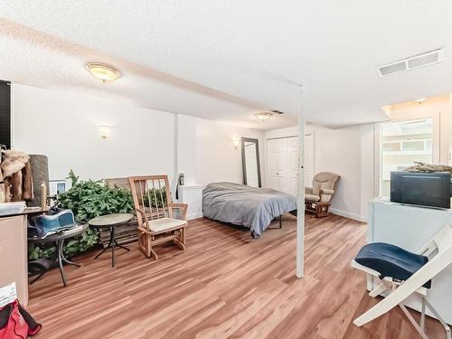 11 2911 36 Street, Edmonton, AB - Indoor Photo Showing Bedroom