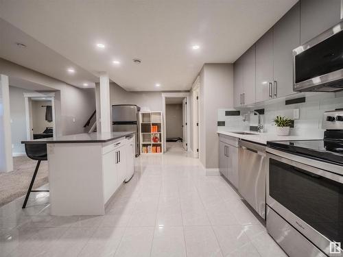 12819 202 Street, Edmonton, AB - Indoor Photo Showing Kitchen