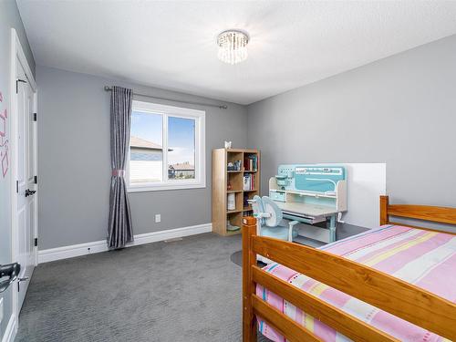 709 178A Street, Edmonton, AB - Indoor Photo Showing Bedroom