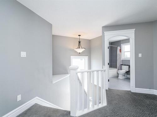 709 178A Street, Edmonton, AB - Indoor Photo Showing Other Room