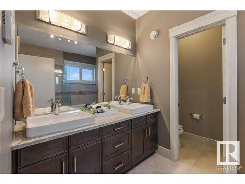 4096 Whispering River Drive, Edmonton, AB - Indoor Photo Showing Bathroom