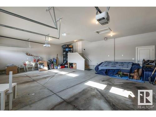 4096 Whispering River Drive, Edmonton, AB - Indoor Photo Showing Garage