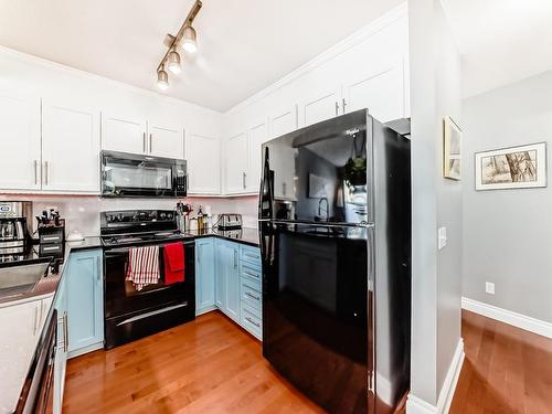 96 230 Edwards Drive, Edmonton, AB - Indoor Photo Showing Kitchen