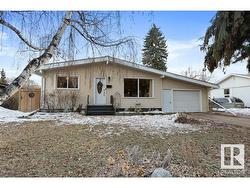 1 GAINSBOROUGH Avenue  St. Albert, AB T8N 0W3