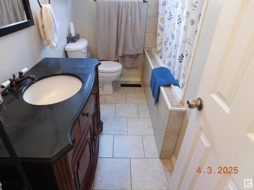 9355 52 Street, Edmonton, AB - Indoor Photo Showing Bathroom