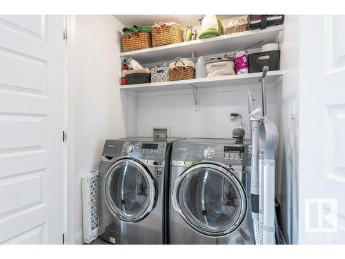 535 Albany Way, Edmonton, AB - Indoor Photo Showing Laundry Room