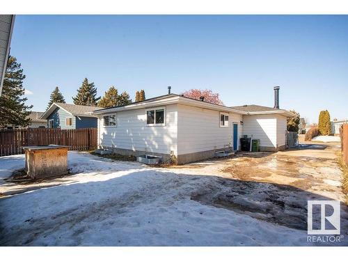 8307 14 Avenue, Edmonton, AB - Outdoor