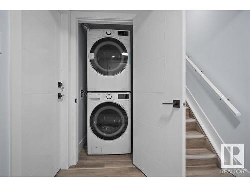 8307 14 Avenue, Edmonton, AB - Indoor Photo Showing Laundry Room