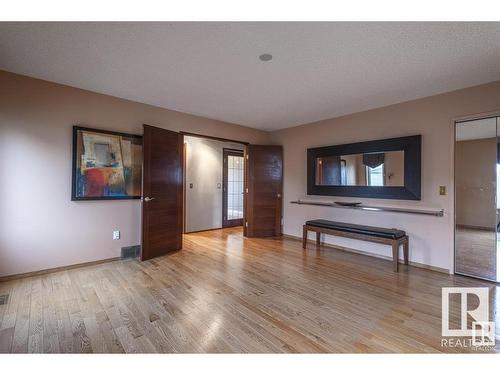 17811 60 Ave, Edmonton, AB - Indoor Photo Showing Other Room