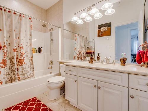 251 Galland Close, Edmonton, AB - Indoor Photo Showing Bathroom