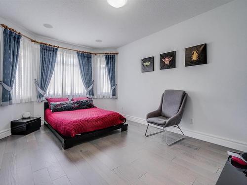 251 Galland Close, Edmonton, AB - Indoor Photo Showing Bedroom