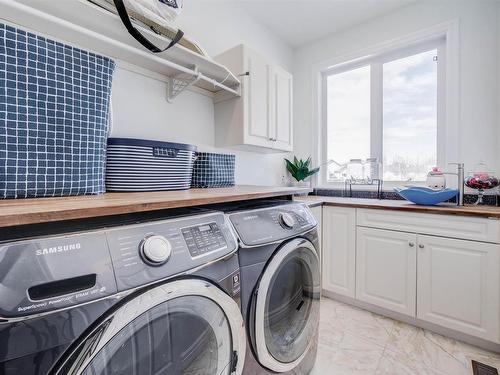 251 Galland Close, Edmonton, AB - Indoor Photo Showing Laundry Room