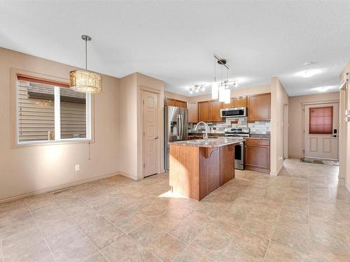 1732 62 Street, Edmonton, AB - Indoor Photo Showing Kitchen