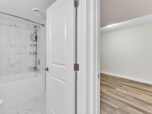 1732 62 Street, Edmonton, AB - Indoor Photo Showing Bathroom