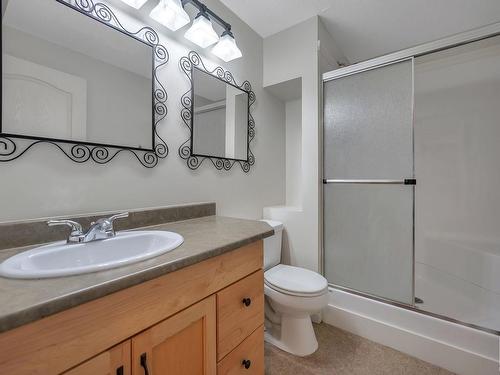 5478 Thibault Wynd, Edmonton, AB - Indoor Photo Showing Bathroom