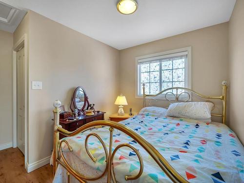 5478 Thibault Wynd, Edmonton, AB - Indoor Photo Showing Bedroom