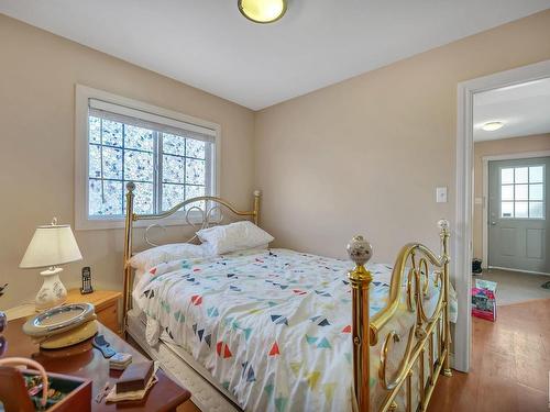 5478 Thibault Wynd, Edmonton, AB - Indoor Photo Showing Bedroom