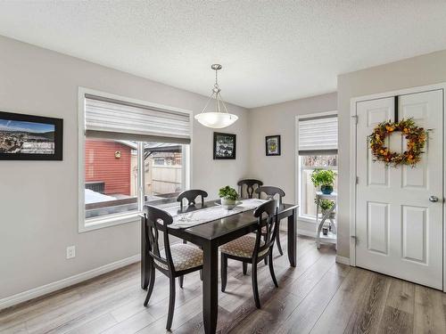 4750 Crabapple Run, Edmonton, AB - Indoor Photo Showing Dining Room