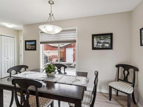 4750 Crabapple Run, Edmonton, AB - Indoor Photo Showing Dining Room