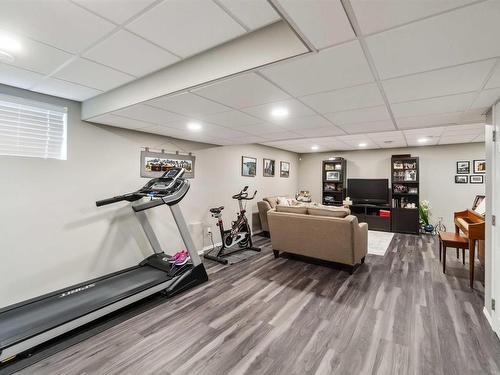 4750 Crabapple Run, Edmonton, AB - Indoor Photo Showing Gym Room