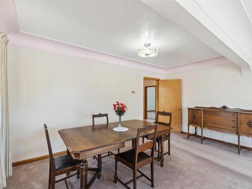 11315 110A Avenue, Edmonton, AB - Indoor Photo Showing Dining Room