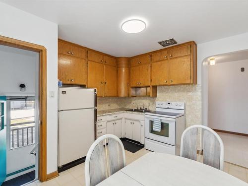 11315 110A Avenue, Edmonton, AB - Indoor Photo Showing Kitchen