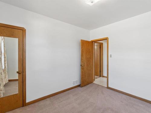 11315 110A Avenue, Edmonton, AB - Indoor Photo Showing Other Room