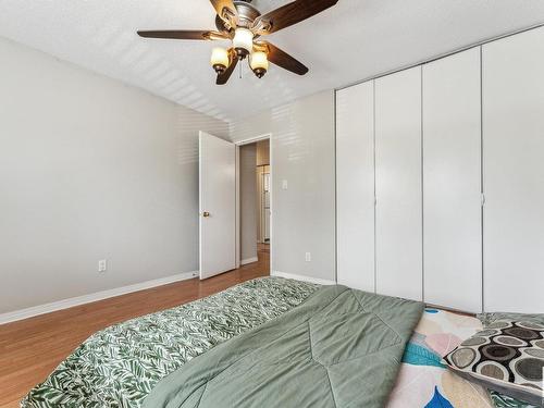 204 11425 41 Avenue, Edmonton, AB - Indoor Photo Showing Bedroom