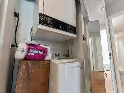 204 11425 41 Avenue, Edmonton, AB - Indoor Photo Showing Laundry Room