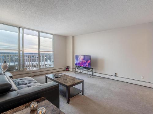 1007 12121 Jasper Avenue, Edmonton, AB - Indoor Photo Showing Living Room