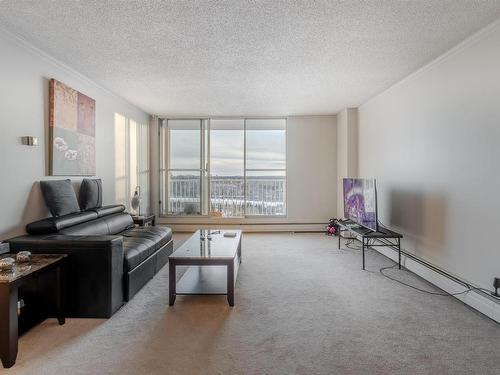 1007 12121 Jasper Avenue, Edmonton, AB - Indoor Photo Showing Living Room