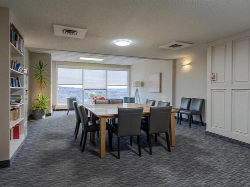 1007 12121 Jasper Avenue, Edmonton, AB - Indoor Photo Showing Dining Room