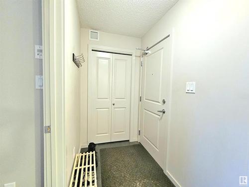 143 348 Windermere Road, Edmonton, AB - Indoor Photo Showing Other Room