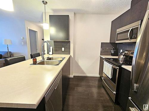 143 348 Windermere Road, Edmonton, AB - Indoor Photo Showing Kitchen With Stainless Steel Kitchen With Double Sink With Upgraded Kitchen