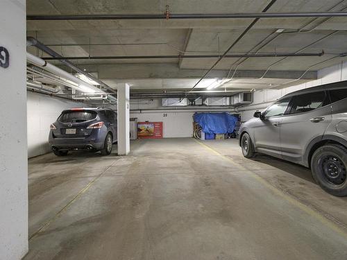 104 10606 84 Avenue, Edmonton, AB - Indoor Photo Showing Garage