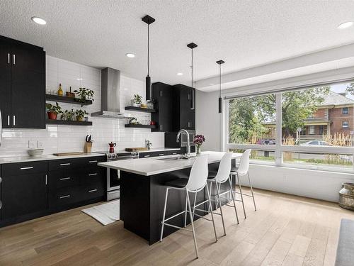 104 10606 84 Avenue, Edmonton, AB - Indoor Photo Showing Kitchen With Upgraded Kitchen