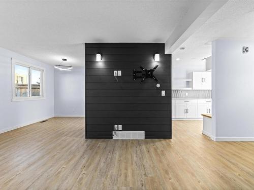 115 Cornell Court, Edmonton, AB - Indoor