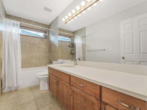 328 Burton Road Nw, Edmonton, AB - Indoor Photo Showing Bathroom