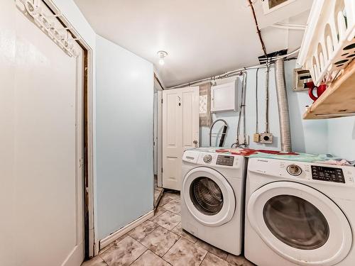 11606 95 Street, Edmonton, AB - Indoor Photo Showing Laundry Room