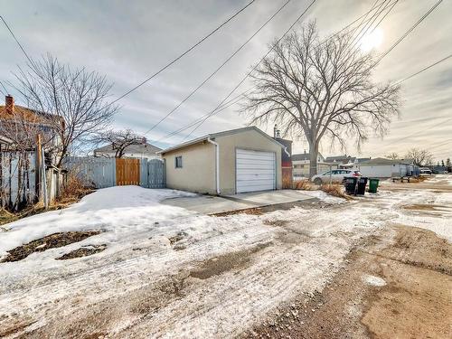 11606 95 Street, Edmonton, AB - Outdoor