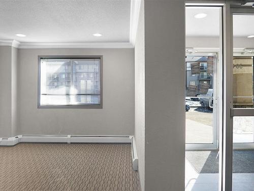 130 301 Clareview Station Drive, Edmonton, AB - Indoor Photo Showing Other Room